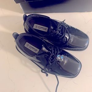 Boys Size 11 dress shoe
